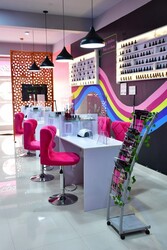Beauty shop takeover | Next to Rocher MRT | Avail now  (D7), Retail #619287841